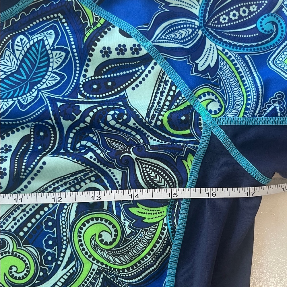 Athleta Runaway Long Sleeve Paisley Blue Green Top Sz: S - Picture 7 of 9